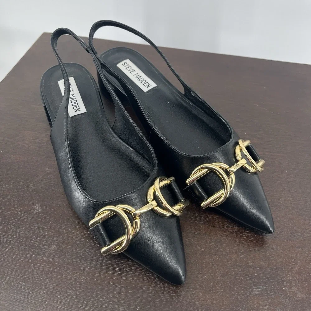 Steve Madden Womens Caitie Size 6 Leather Slingback Low Heel Black Gold Hardware